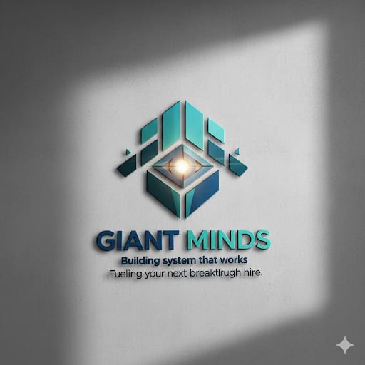 GIANT MINDS Logo
